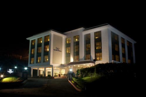 Hotel Legend Sarovar Portico