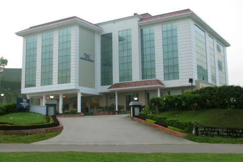 Hotel Legend Sarovar Portico