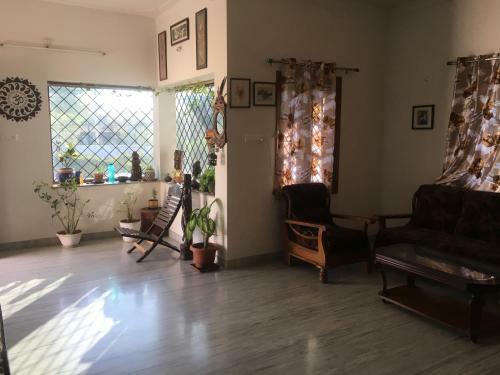 Artrush Villa