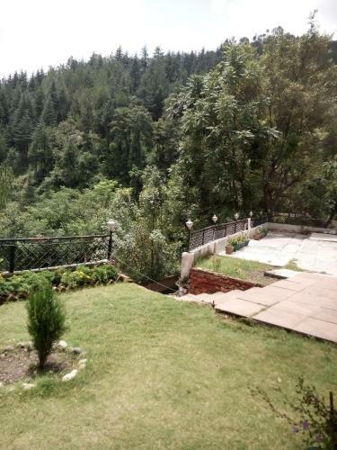 Hotel Holiday Resort River View