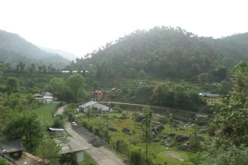 Hotel Holiday Resort River View