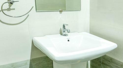 Hotel Blue Ocean Sands - On The Beach