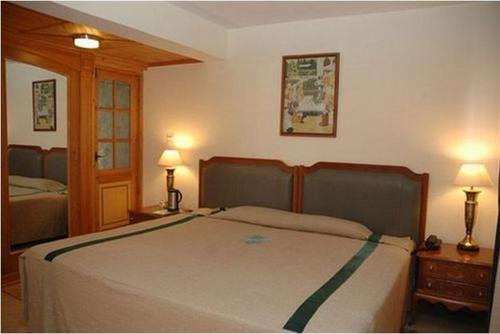 Studio Apartmentii (Ground Floor) Stay - Marigold Cottages-#abp1128
