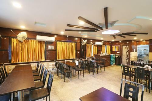 Oyo 7555 Live Hotel Digha