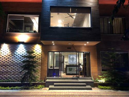 Lodge Saraswatipur Tea Resort
