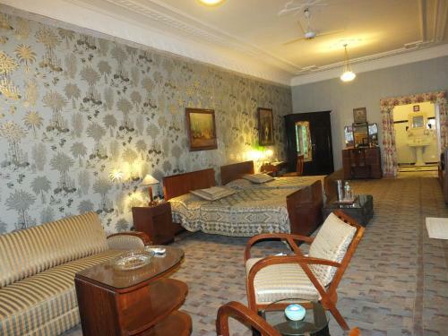 Hotel Udai Bilas Palace