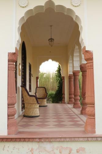 Hotel Gandharva Retreat
