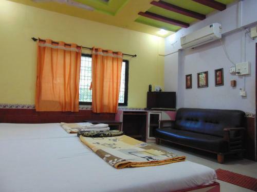 Hotel Jogalekar Cottage