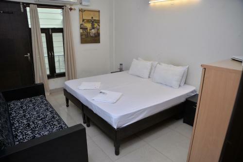 Bed & Breakfast Artistic Home Stay