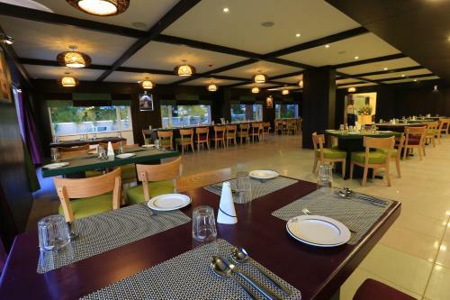 Hotel Tgi Grand Nandan Kanan