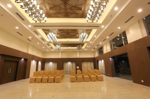 Hotel Tgi Grand Nandan Kanan