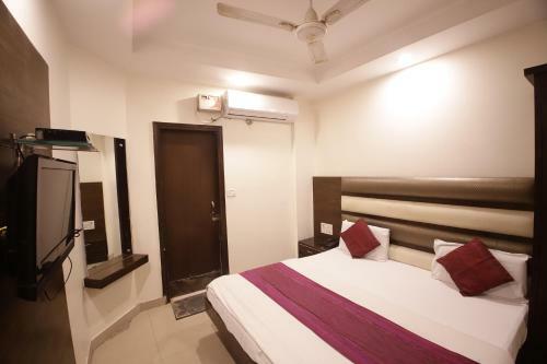 Hostal Hotel Golden Wings