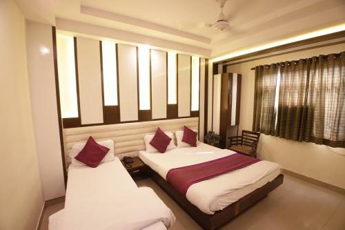 Hostal Hotel Golden Wings