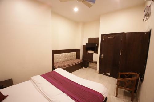 Hostal Hotel Golden Wings