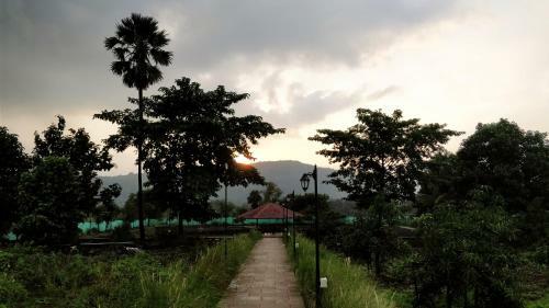 Hotel The Leelas Resort
