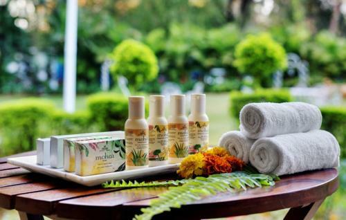 Hotel Sunderban Resort & Spa