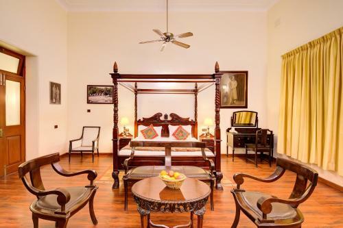 Hotel Welcomheritage Shivavilas Palace, Hampi