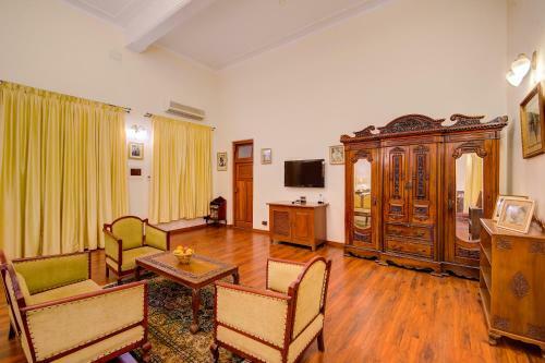 Hotel Welcomheritage Shivavilas Palace, Hampi