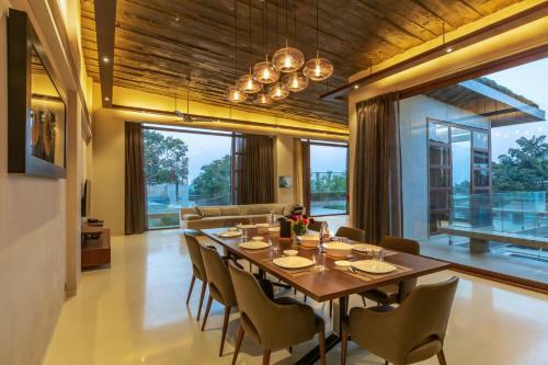 Villa Saffronstays Cassiopeia, Khandala