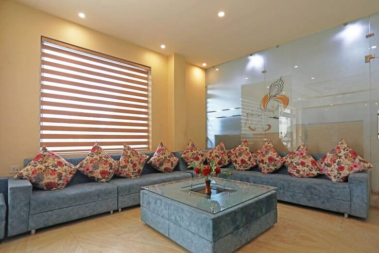 Bed & Breakfast Hotel Jagdish Residency