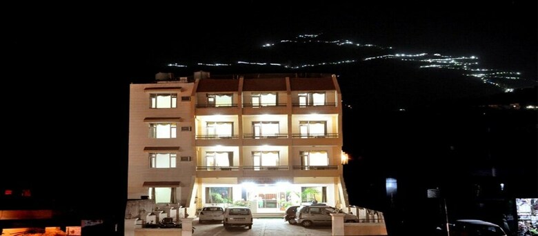 Bed & Breakfast Hotel Jagdish Residency