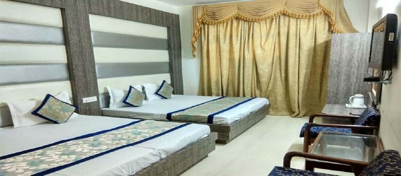 Bed & Breakfast Hotel Jagdish Residency