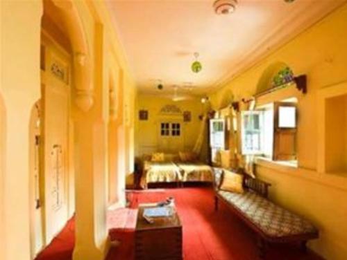 Hotel Chandelao Garh