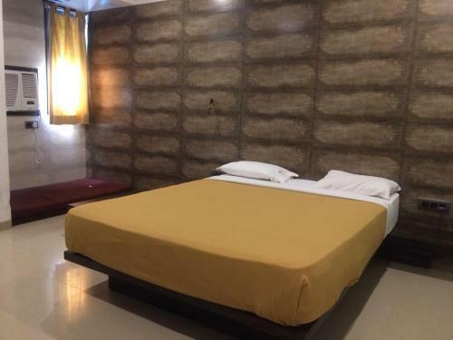 Hotel Silver Sands Beach Resort