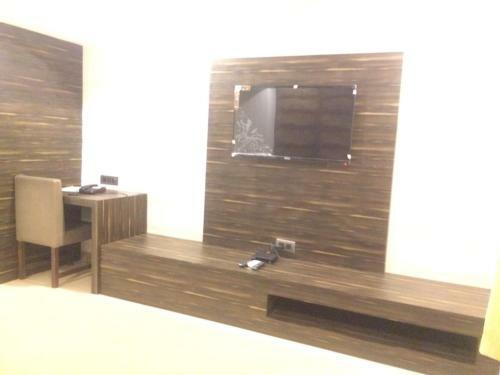 Hotel Silver Sands Beach Resort