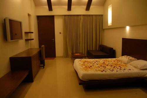 Hotel Silver Sands Beach Resort