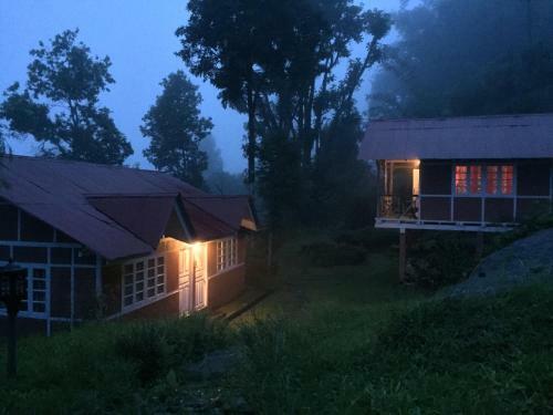 Lodge The Aritar Retreat