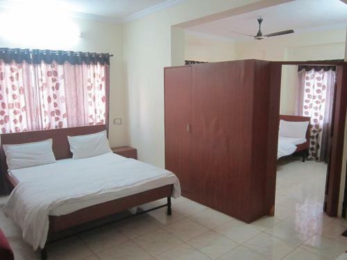 Hotel Dhruv Palace
