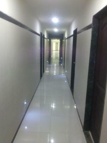 Hotel Dhruv Palace
