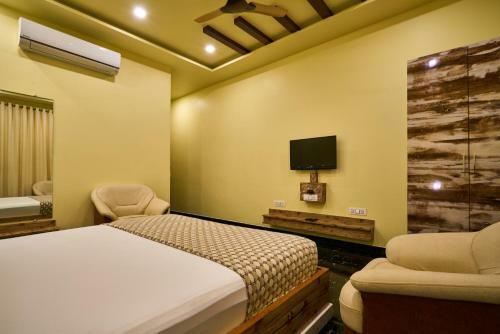Hotel Saptarang Residency