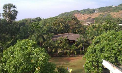 Hotel Pali Beach Resort