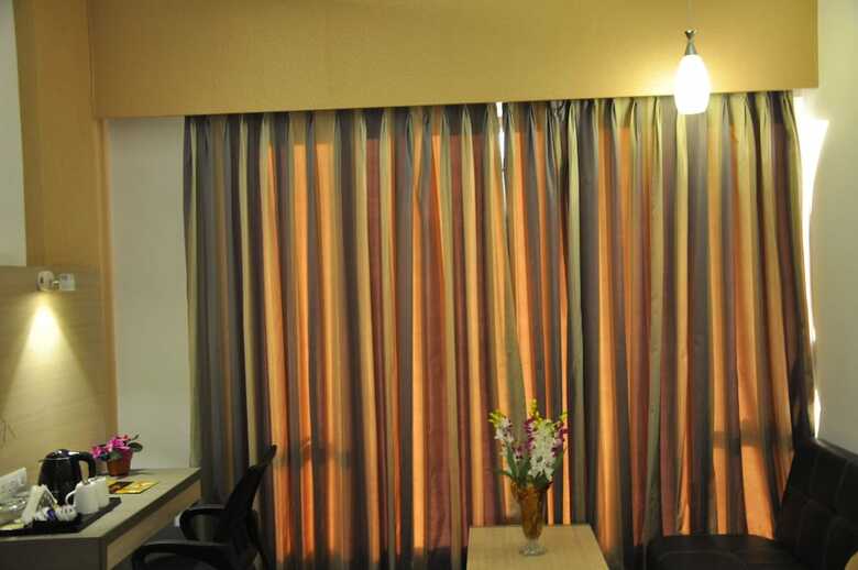 Mango Hotels Tansha Regal