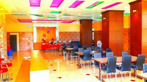 Hotels Diamond Glory Private Limited