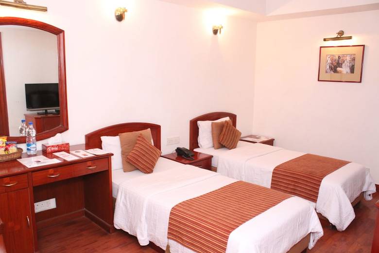 Hotel J's Inn