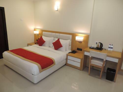 Hotel Clarks Residences Bhowali