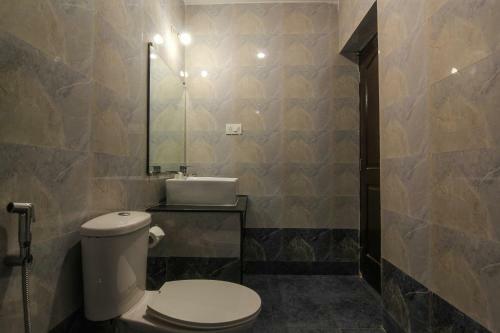 Mandovi River View Hotel
