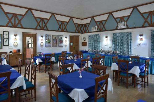 Hotel Modi's Resort Karjat