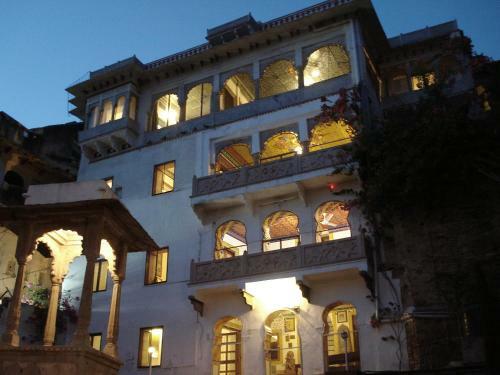 Hotel Haveli Braj Bhushanjee