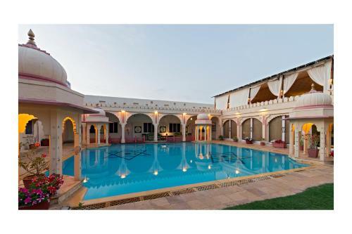 Hotel Rohet Garh