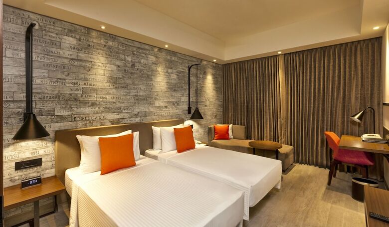 Hotel Lemon Tree Premier City Center Pune