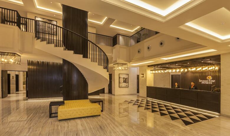Hotel Lemon Tree Premier City Center Pune