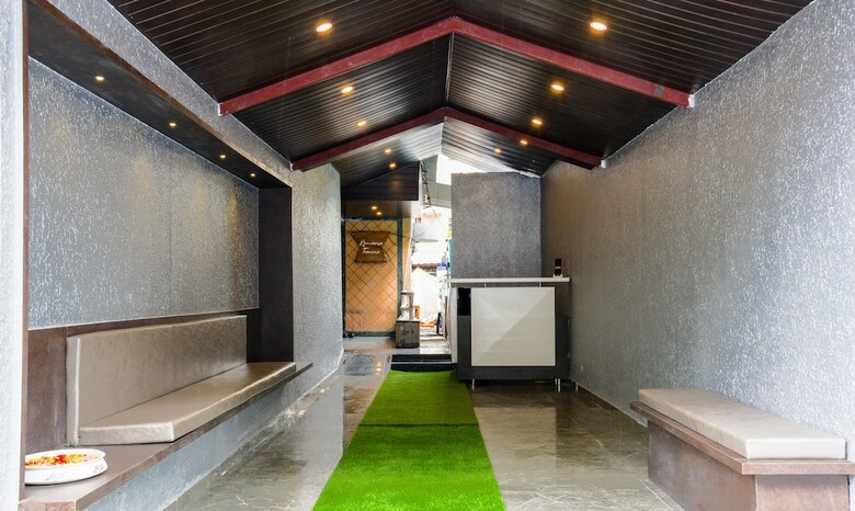 Hotel Treebo Trend Malhaar Regency