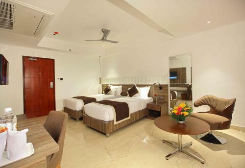 Hotel Embassery Residency