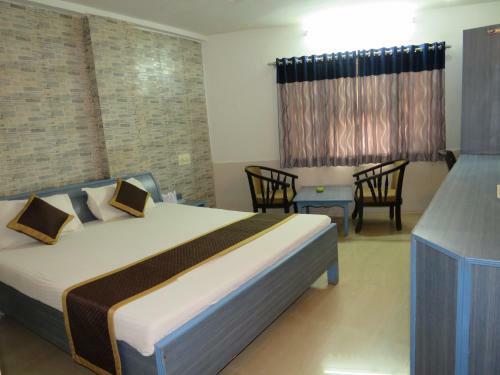 Dariyalal Hotel
