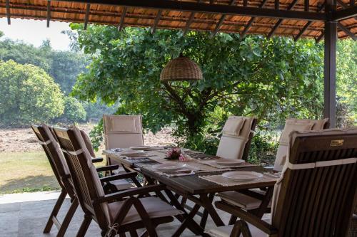 Villa Saffronstays Beyond