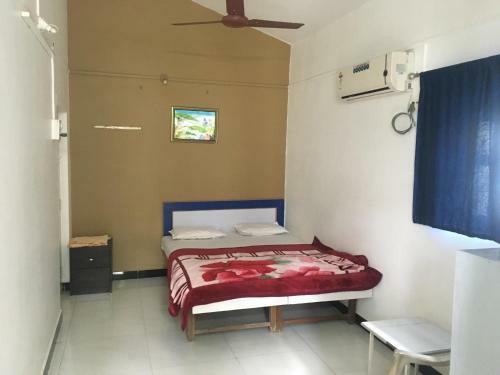 Hotel Dolphin House Beach Resort